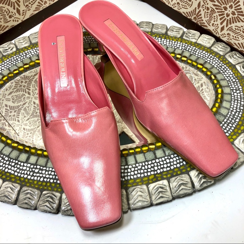 NWOT Women Anzio Angiolini mules, sz 6,5 - Picture 1 of 5